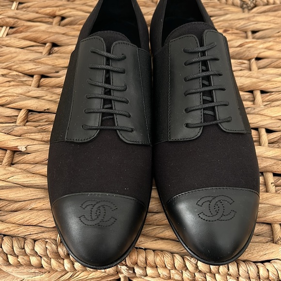 Chanel uniform black shoes 38.5c - Picture 3 of 8